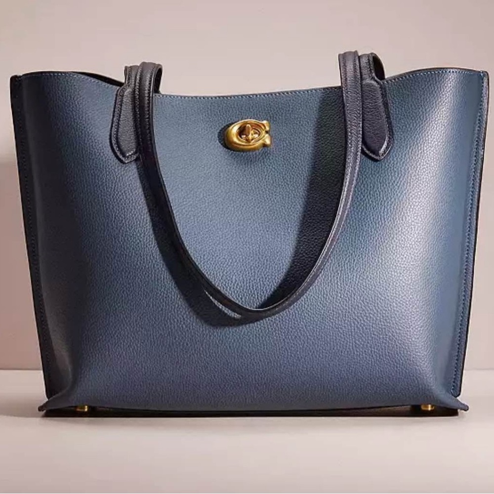 Gorgeous Coach Willow Blue Pebble Leather tote with gold tone hardware